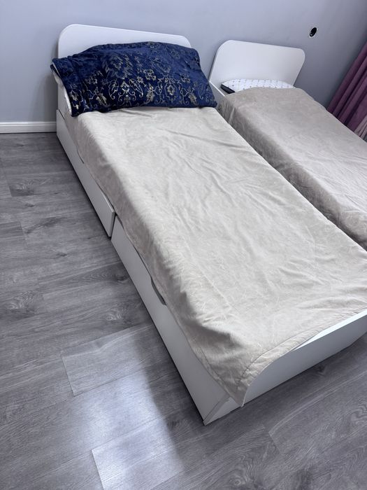 Кровать с ящиками