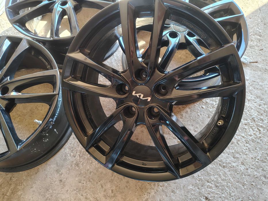 4бр.Алуминиеви джанти 18ки за KIA 5x114.3 et45 7.5j