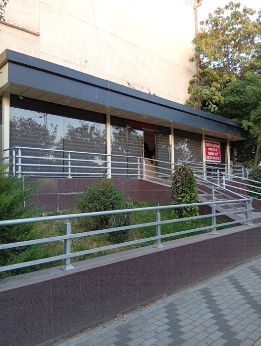 Сдается помещение на первой линии