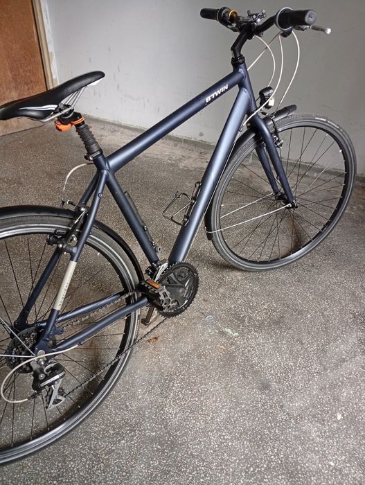 Bicicleta trekking 28"