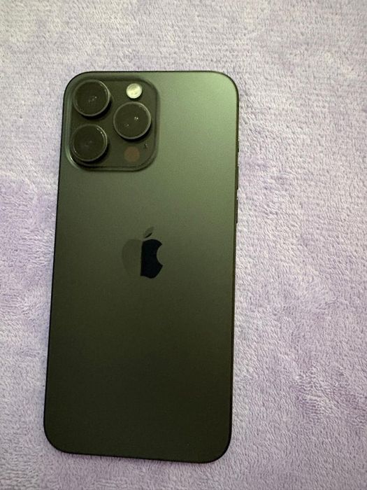Продам IPHONE 15 pro max e Sim