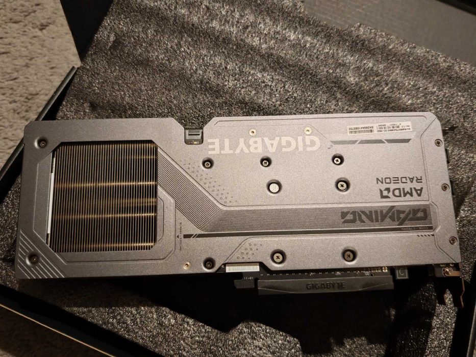 Видео Карта Gigabyte Radeon RX 9060XT GAMING OC, 16GB GDDR6