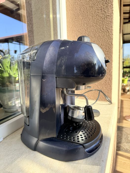 Кафемашина DēLonghi