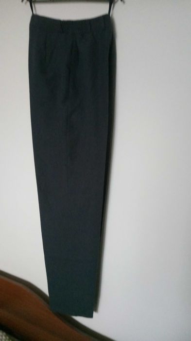 Дамски костюм нов