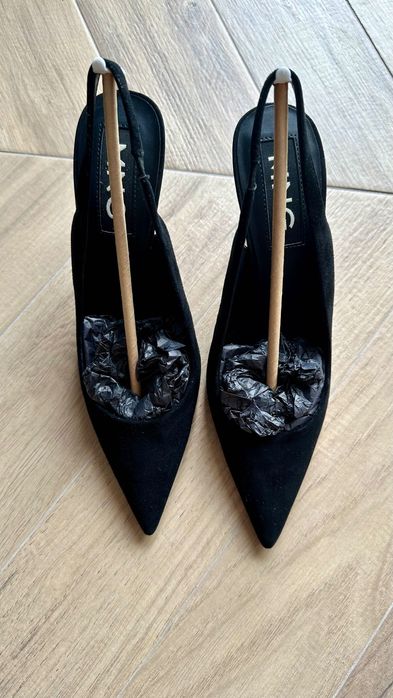 Stiletto velur Mango Zara H&M
