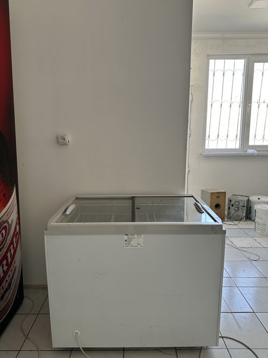 Продается морозильник почти новый