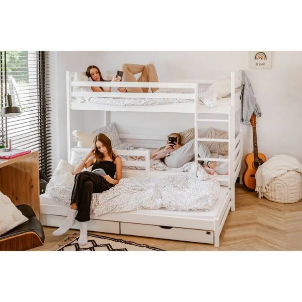 Pătuț de lemn pentru copii