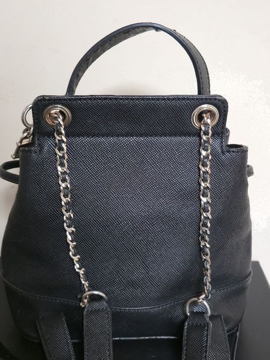 Guess оригинална дамска раница