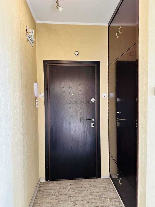 Двустаен апартамент в Хаджи Димитър