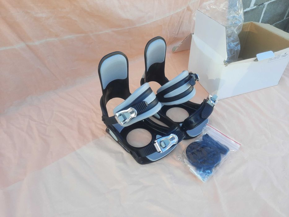 Сноуборд автомати grouse creek размер M-L нови