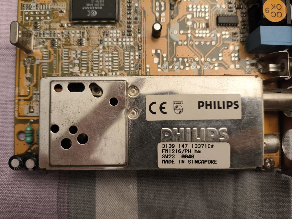 Tuner TV Philips si Asus si modem