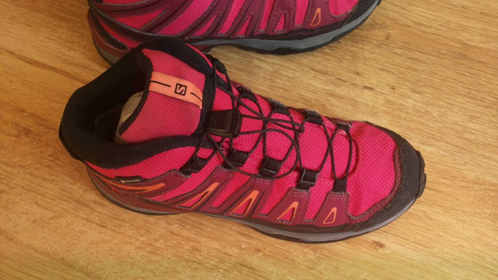 SALOMON X-Ultra Mid Gtx J GORE-TEX размер EUR 36 / UK 3,5 водонепромокаеми - 709