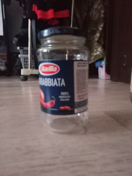 Банки 11штук целые