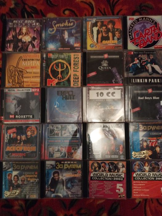 Продам музыкальные СД диски в формате мп3