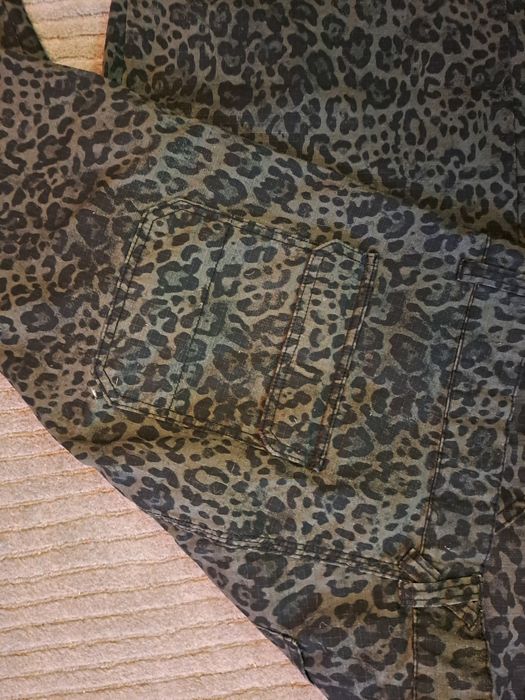 Pantaloni Zara Wide fit,animal print,Editie  Speciala,46