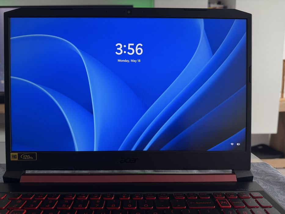 Acer Nitro 5 Gaming Laptop RTX 2060 / 16GB / 120Hz / SSD