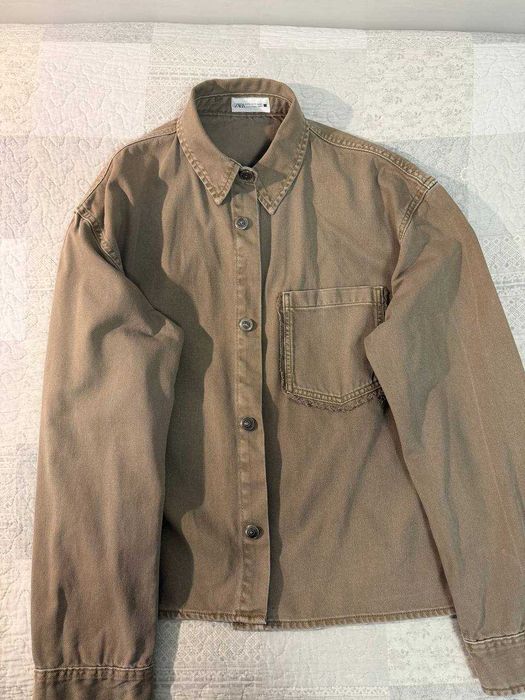 Яке тип риза свободна кройка с джоб и копчета ZARA / M