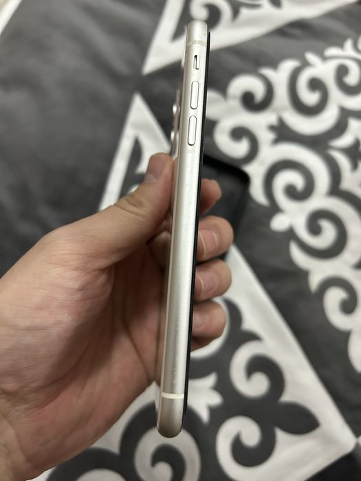 Iphone 11 с документами