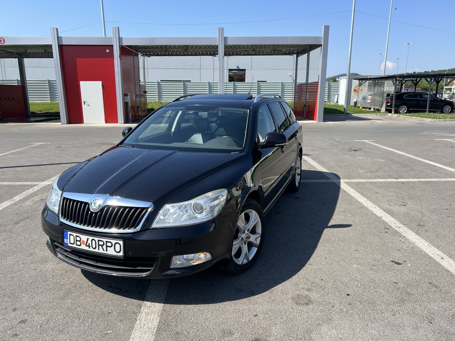 SKODA Octavia 2012 — imagine 2