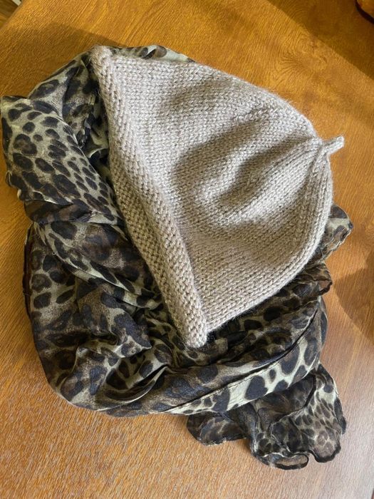 Продам вязаные шапочки