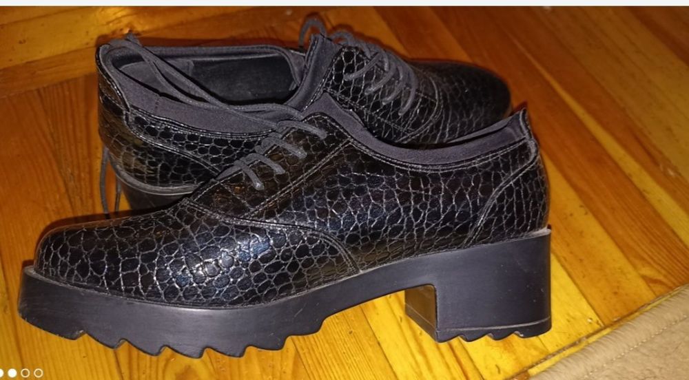 Новые женские туфли 38 размер