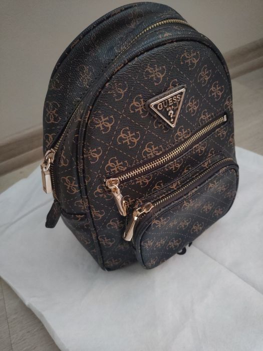 Оригинална раница Guess