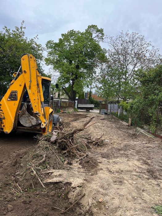 “”Transport moloz , curățare teren”"