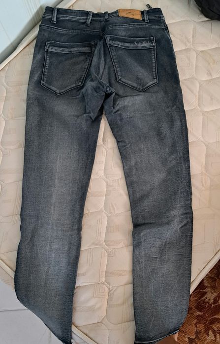 Дънки и панталони