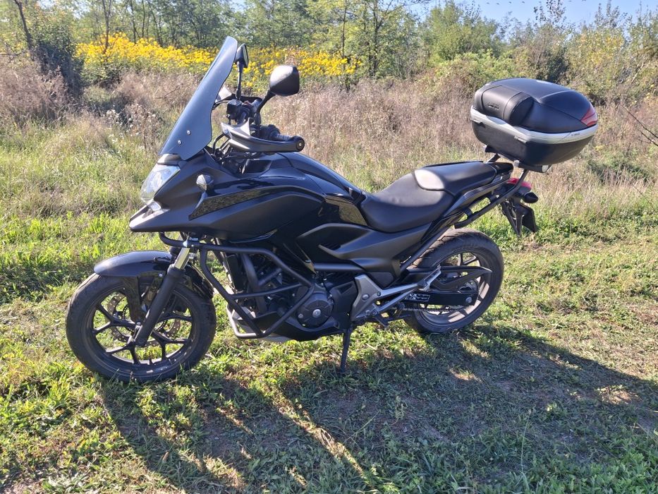 Vând sau schimb  Honda  NC 750XD