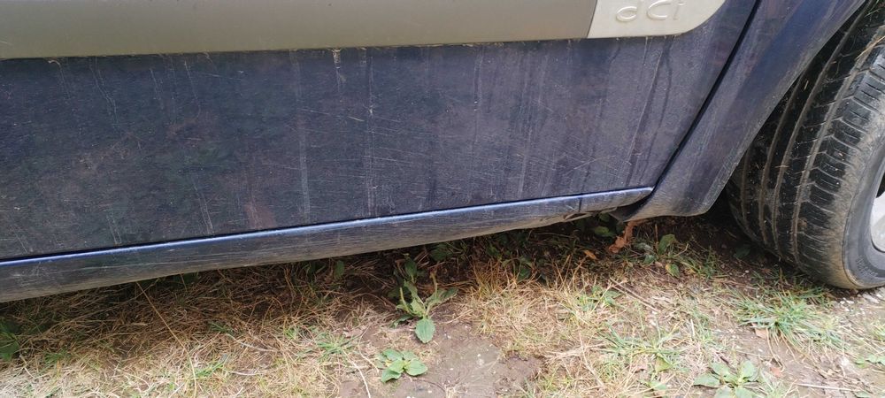 Продавам Рено Меган 1.5dci