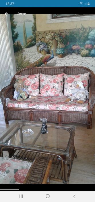 Журнальный столик