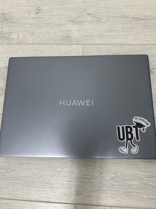 ноутбук huawei matebook d16