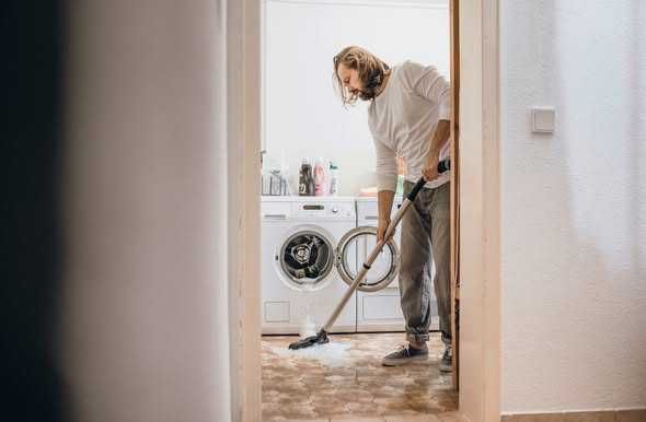 Aspirator Karcher umed-uscat WD 6 P