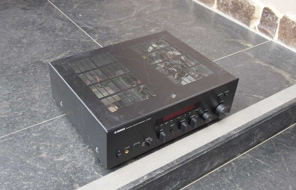 Amplificator Yamaha R-S700, Receiver