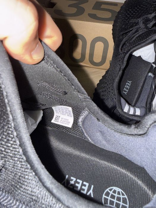 Yeezy Boost 350 V2 Onyx