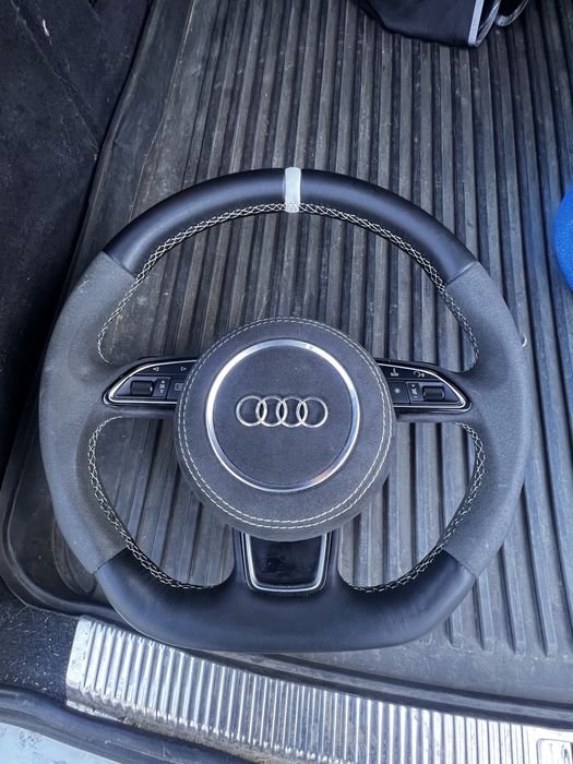 Волан с пера за Audi