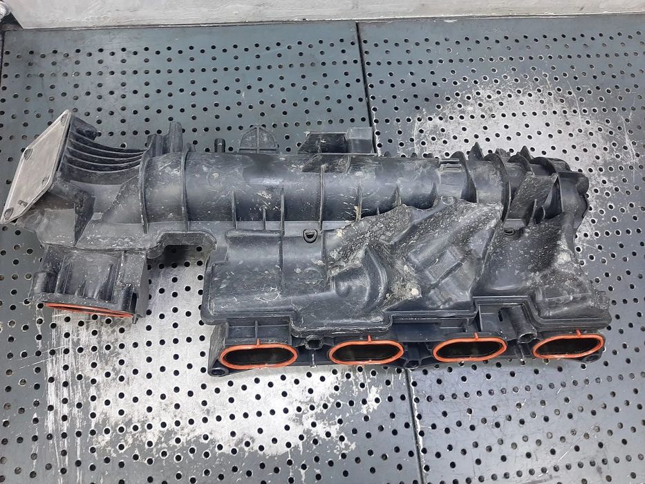 galerie admisie 1.6 b 270910 mercedes  cla a-class w176  b-class w246  a2700900737