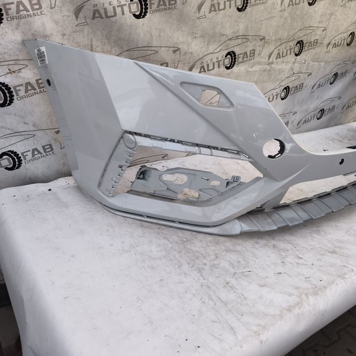 Bara fata Skoda Octavia 4 VRS an 2019-2020-2021-2022-2023