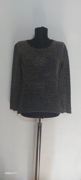 Bluza neagra dama cu fir auriu, mas S