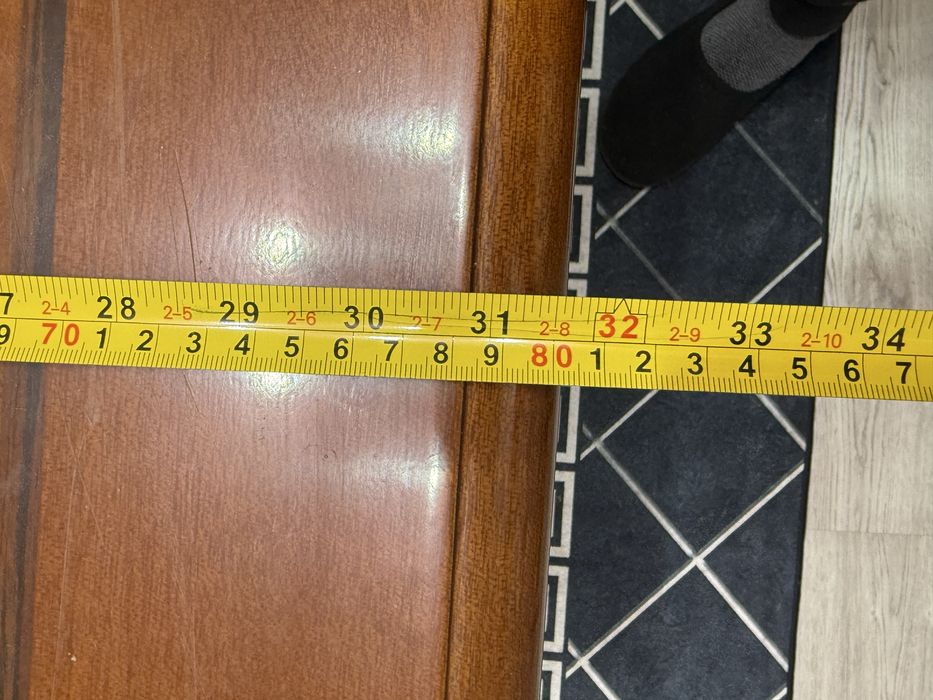 Два стола со стульями