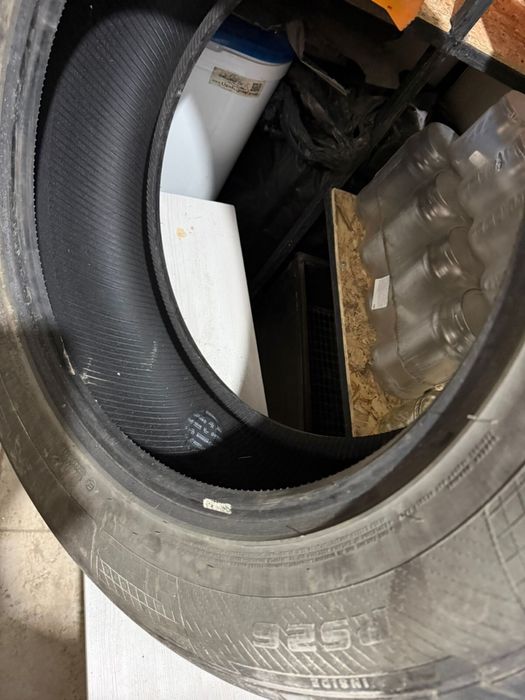 Продам шины летние 275/60/20