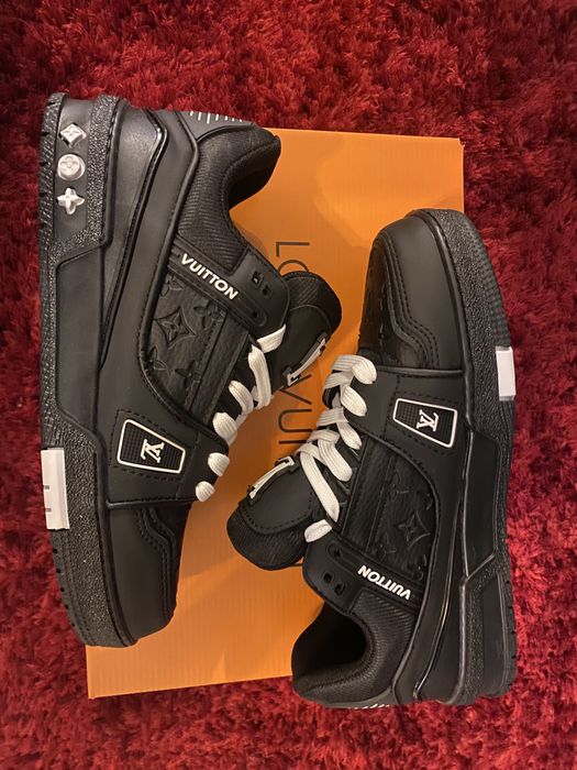 Louis Vuitton Trainer full black