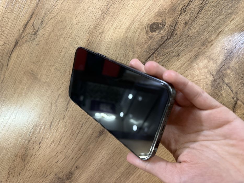 iPhone 12 с гарантией