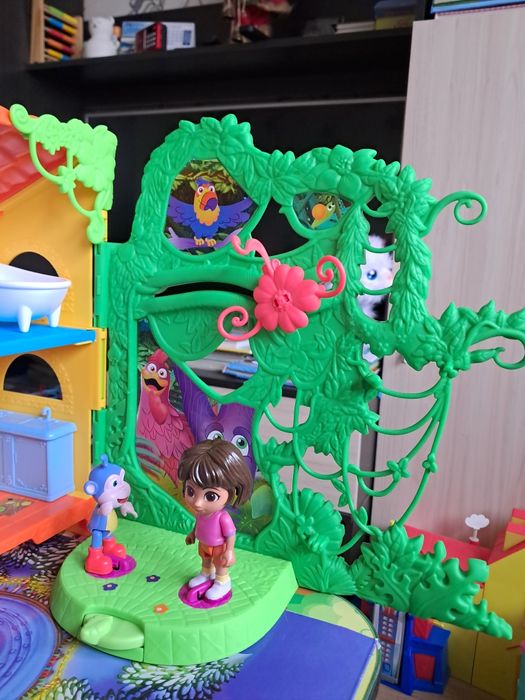 Къща за игра на Дора Изследователката