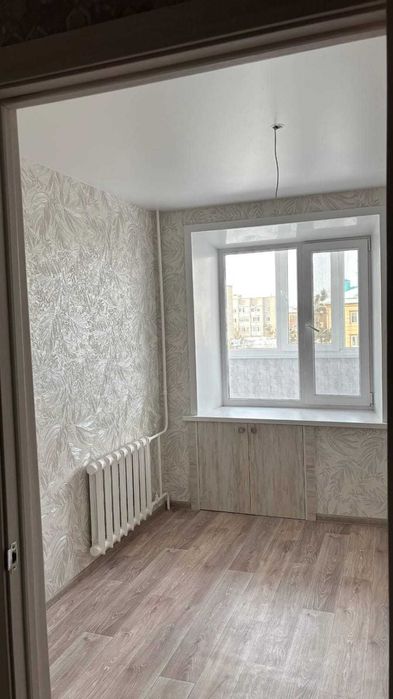 Продам улучшенную двушку в районе ЖД