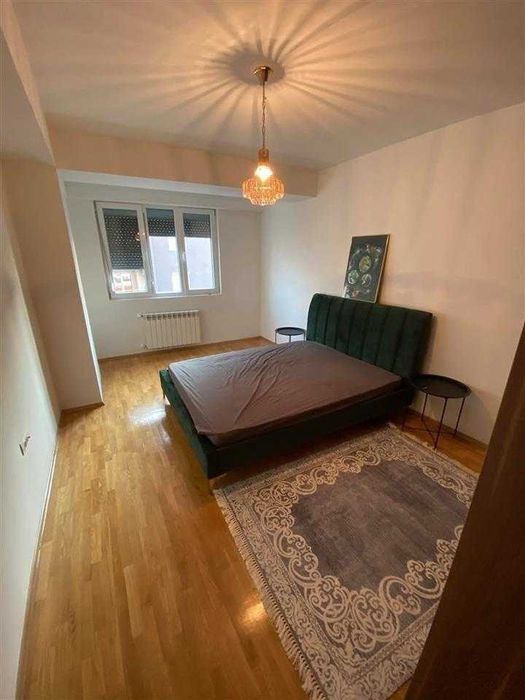 Дава се под наем Тристаен апартамент в Бургас, Славейков - 84 кв.м за 270.3 € - Снимка #2