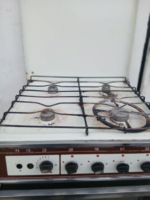 Газ плита сотилади