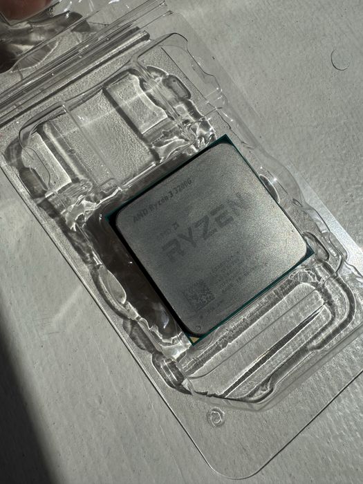 Процессор Ryzen 3 3200G