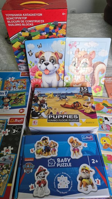 Лот пъзели и игри