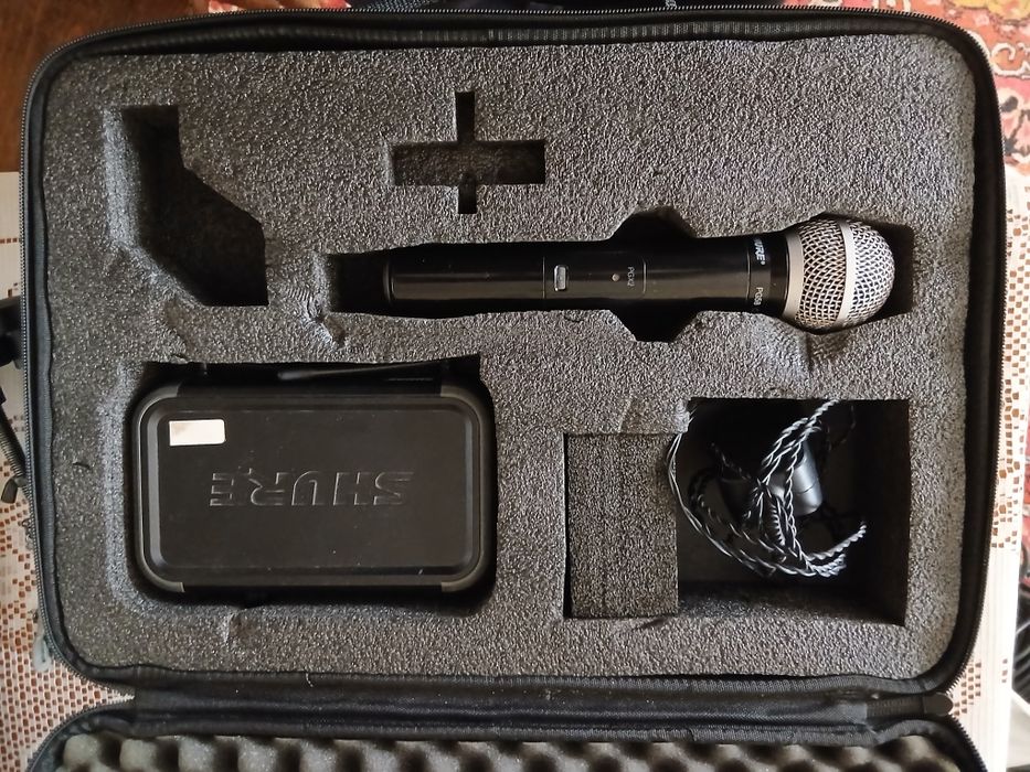 Vând microfon Shure  Pg58